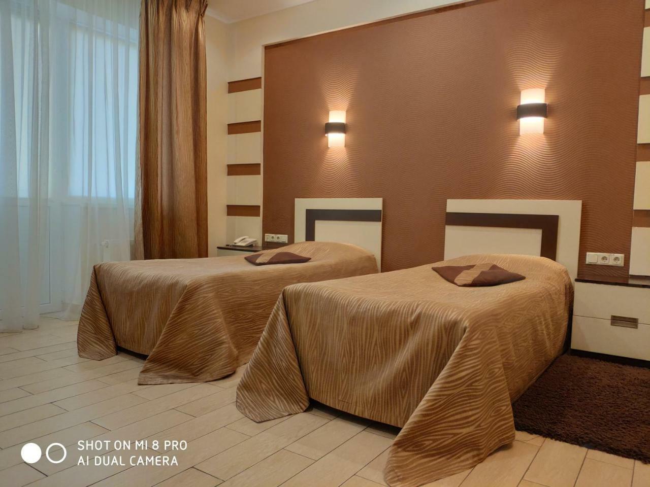 Columbus Hotel Odessa Eksteriør billede