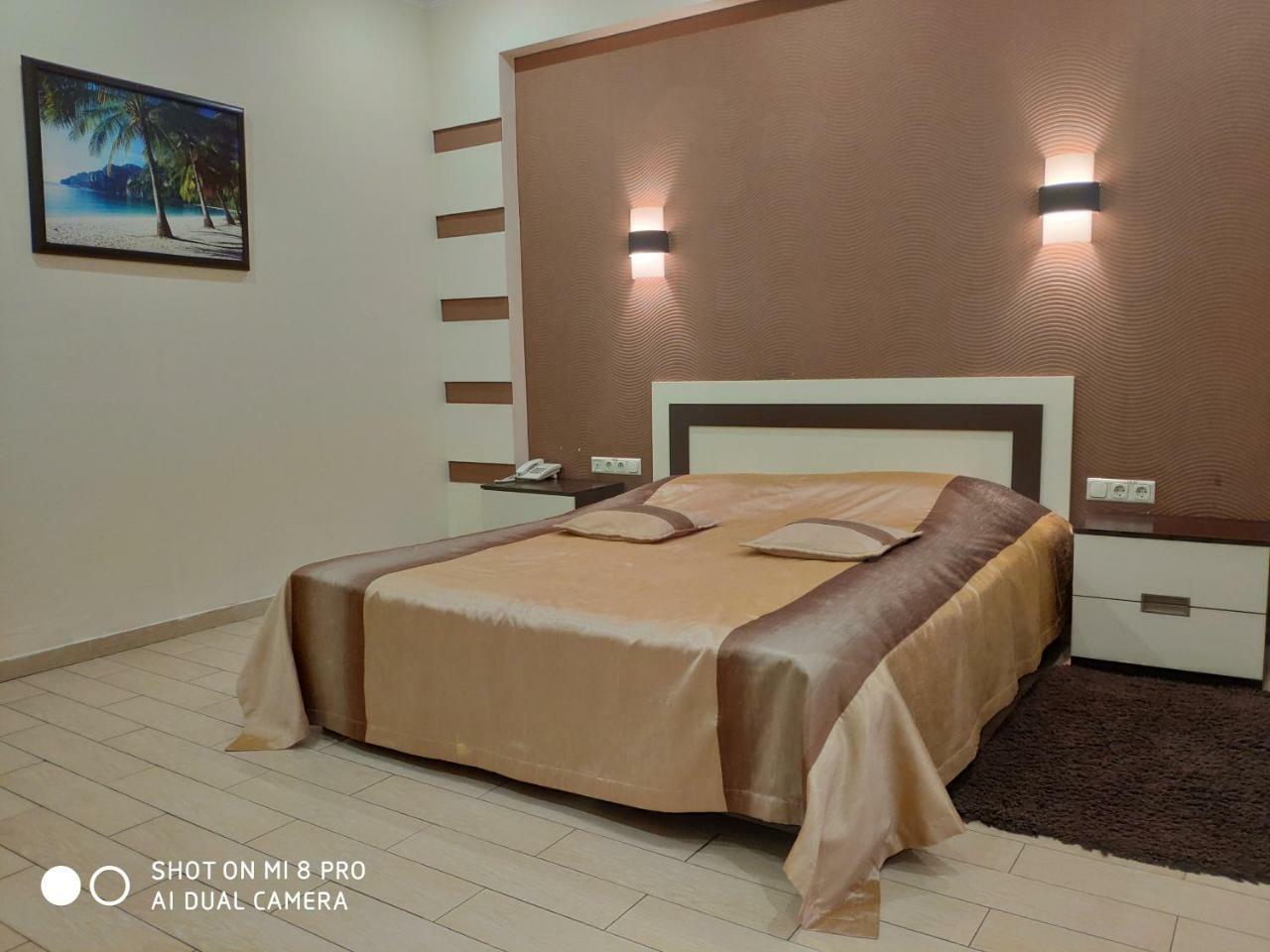 Columbus Hotel Odessa Eksteriør billede